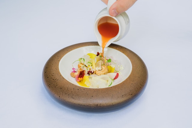 How to Plate Food: Top 10 Artistic Food Presentation Ideas